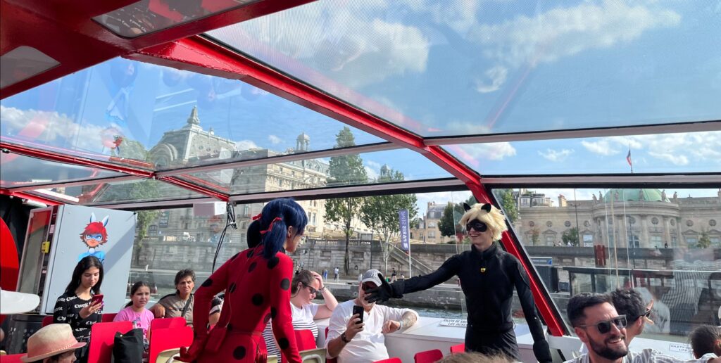 PR campagne gespot: Ladybug op de Seine